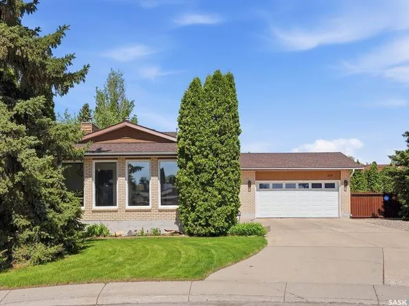 318 Nokomis PLACE, Saskatoon, SK S7K 5E2