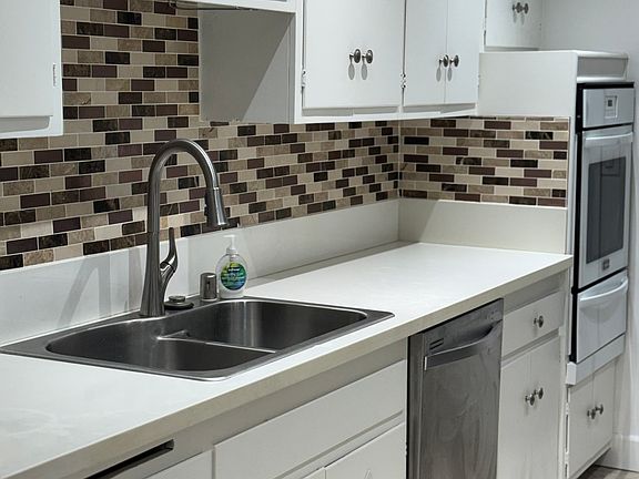2nd image of 5235 Corteen Pl APT 109