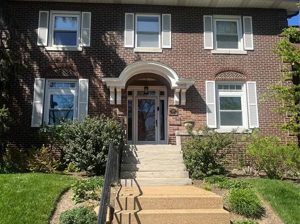7069 Pershing Ave, Saint Louis, MO 63130