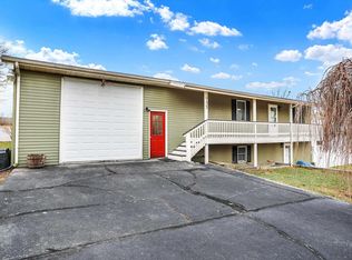 955 E Kelley Rd, Frankfort, IN 46041