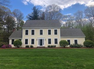 10 Wiggin Way, Stratham, NH 03885