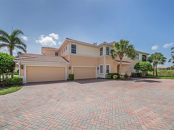 3rd image of 210 Bella Vista Ter #30B