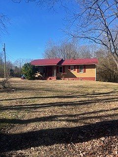 2nd image of 4166 Mountain Rd