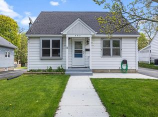 507 N Washington Ave, Waukesha, WI 53188
