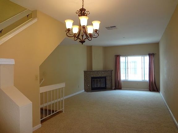2nd image of 979 Belmont Ter Unit 5