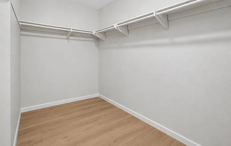 2058 Sea Village Cir — Photo 8