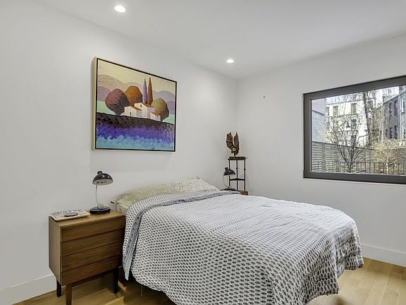 5th image of 375 Prospect Pl APT 1B