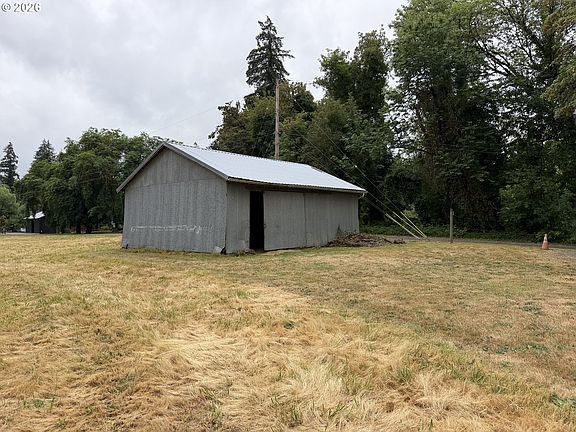 4th image of 17083 S Holly Ln