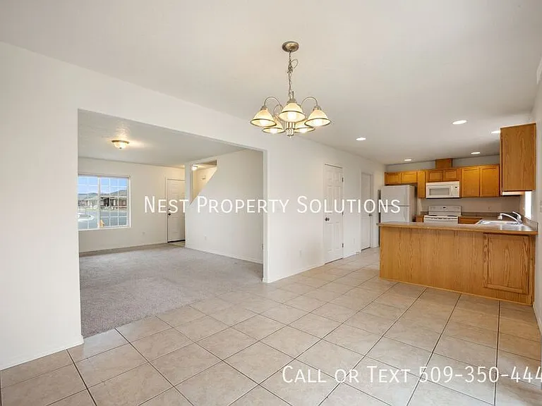 440 S Laguna Dr #A — Photo 8