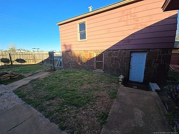 4th image of 1324 N 3rd Ave
