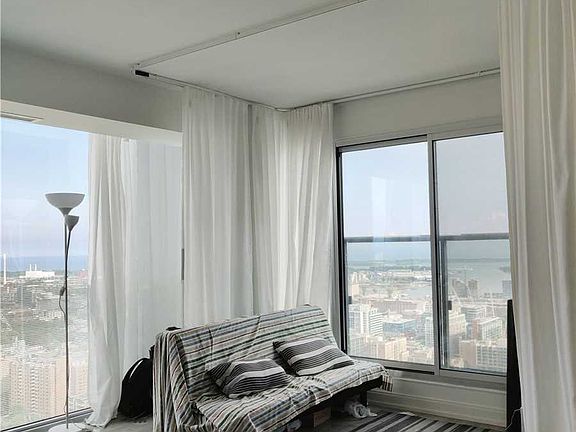 4th image of 181 Dundas St E #4805
