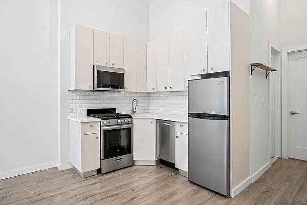 Rented by Douglas Elliman | media 3