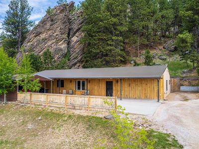 627 W Mount Rushmore Rd, Custer, SD, 57730