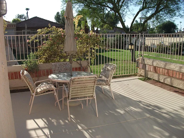 49181 Eisenhower Dr — Photo 29