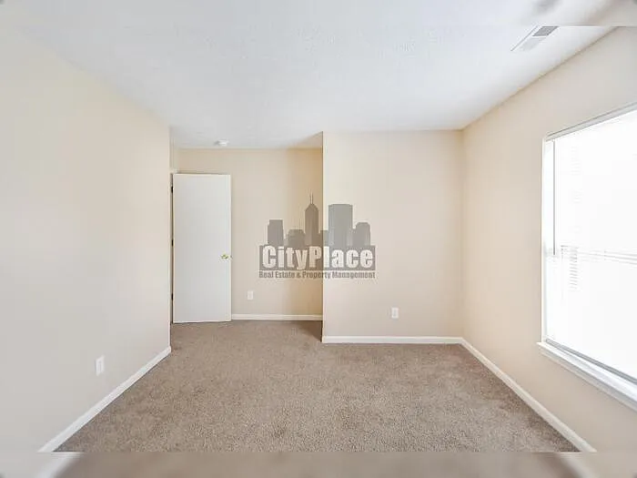 4324 Blue Spruce Ct — Photo 16