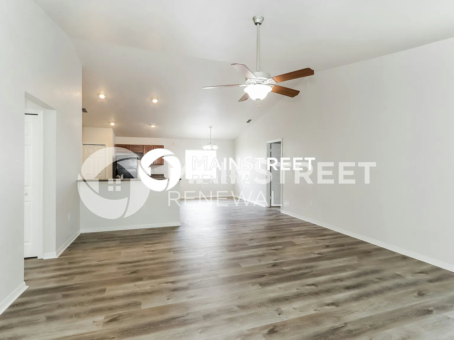 5087 Belmont Park Ln — Photo 4