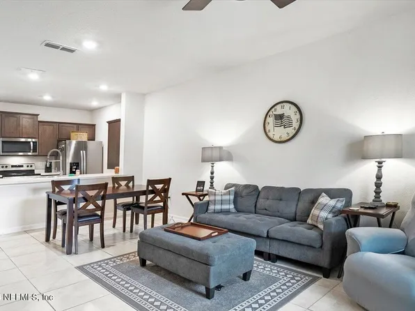 86966 MAINLINE Road, Yulee, FL 32097