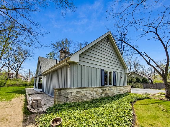 3rd image of 1388 Aitken Dr