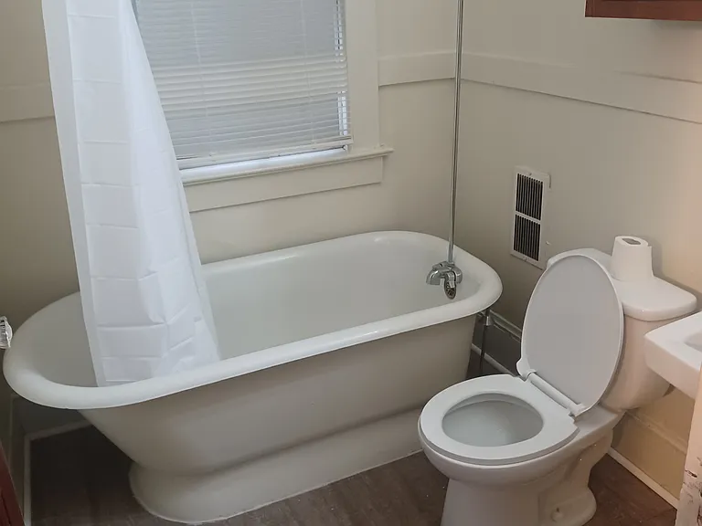 611 Pennsylvania Ave #2 — Photo 6