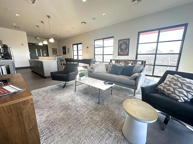 1900 12th Ave S #420 — Photo 11