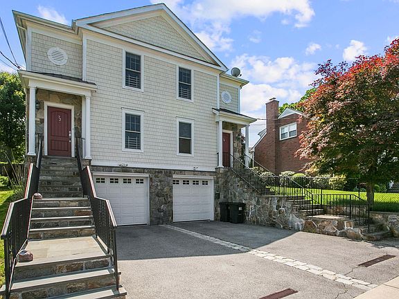 2nd image of 72 Lincoln Ave