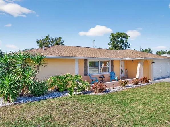 701 Charlotte Ave, Tarpon Springs, FL 34689