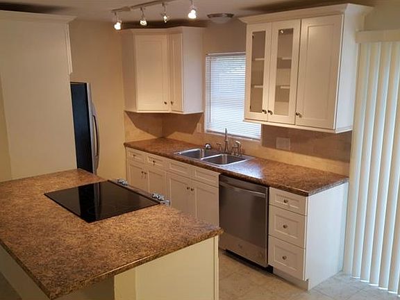 4th image of 11783 Park Blvd