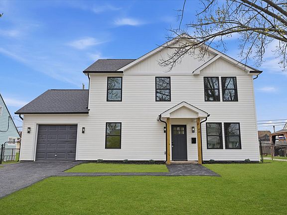 2nd image of 84 Ice Pond Rd