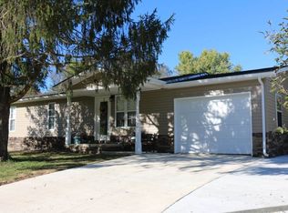 400 Proctor Blvd, Oneida, TN 37841