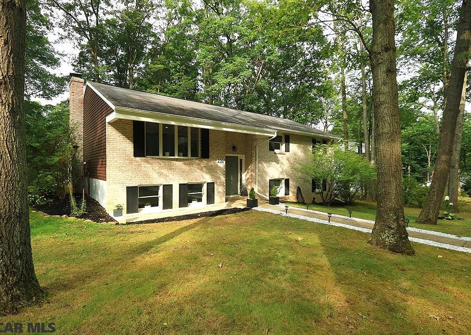 1st image of 230 Oakley Dr