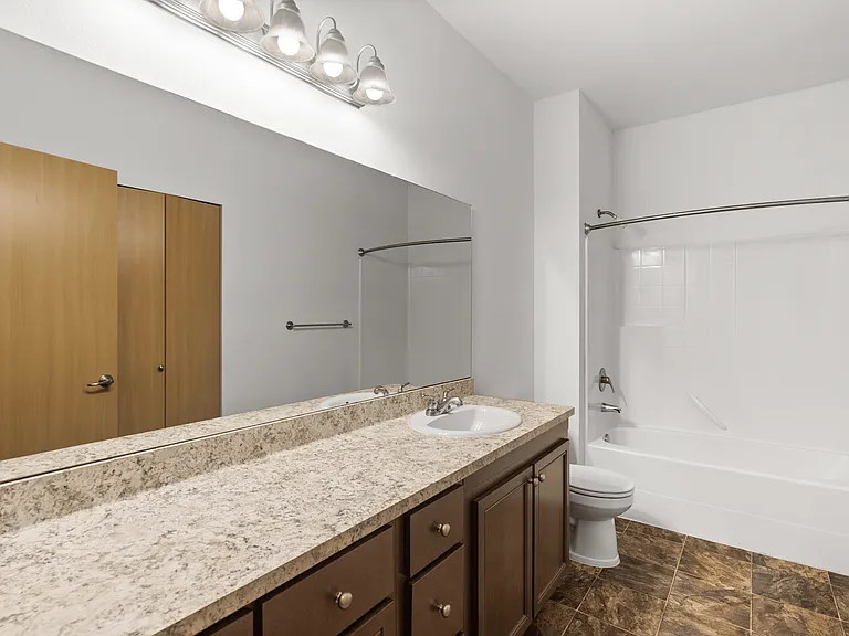 1 Bed 1 Bath Deluxe - 738 Sq Ft 1 Bed 1 Bath Deluxe - 738 Sq Ft