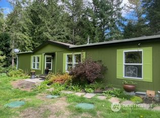 9907 435th Street Ct E, Eatonville, WA 98328
