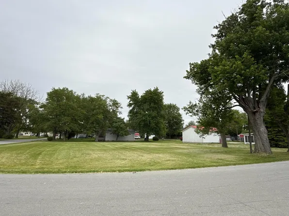 0 West St, Bloomingburg, OH 43106