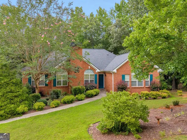 199 Millwood Dr, Commerce, GA 30529