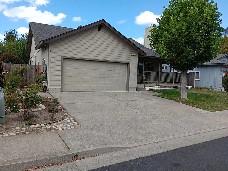 151 Monte Vista Ave — Photo 2