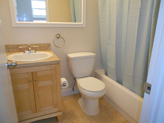5th image of 1545 Euclid Ave APT 2J