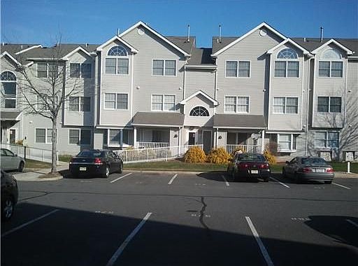 1st image of 425 Edpas Rd