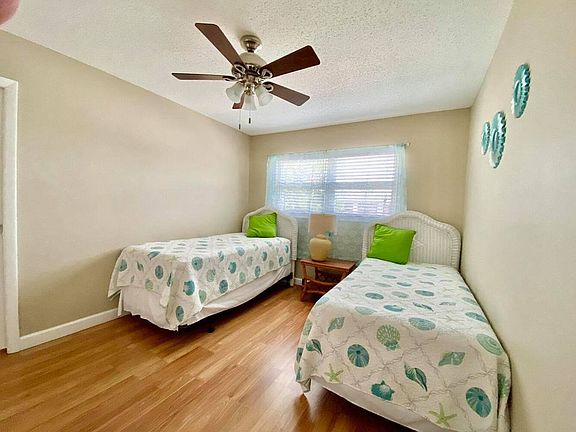 3rd image of 2781 Emory Dr W APT E