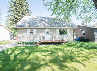 1329 9th St N, Fargo, ND 58102