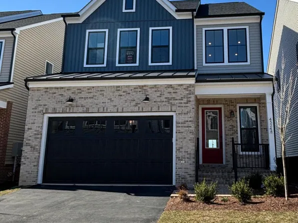 43248 Greeley Sq, Ashburn, VA 20148