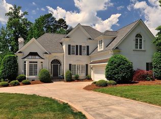 7026 Dowington Dr, Charlotte, NC 28277