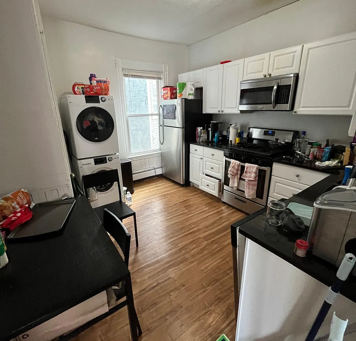 3 bed, 1.0 bath, $3,800 — Photo 1