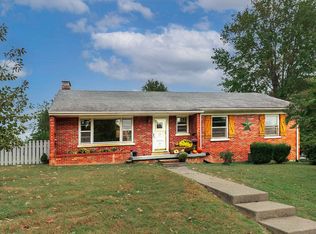 3044 Lynnwood Dr, Paris, KY 40361