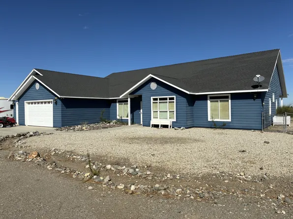 3080 Lindero St, Pinon Hills, CA 92371