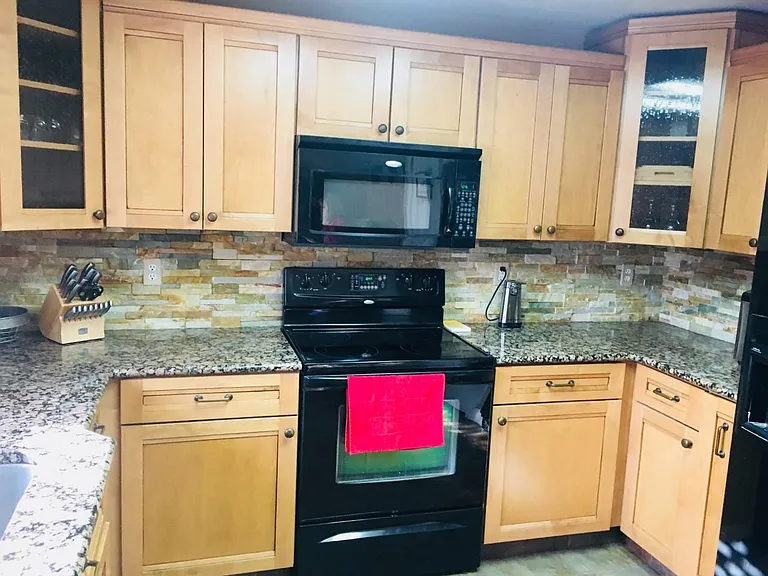 3442 Maple Cir — Photo 5