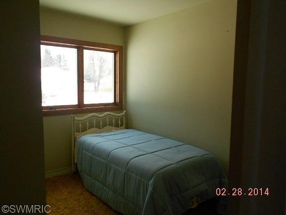 4th image of 709 Saint Catherine St