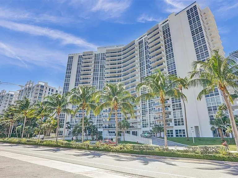 2841 N Ocean Blvd #1508 — Photo 30
