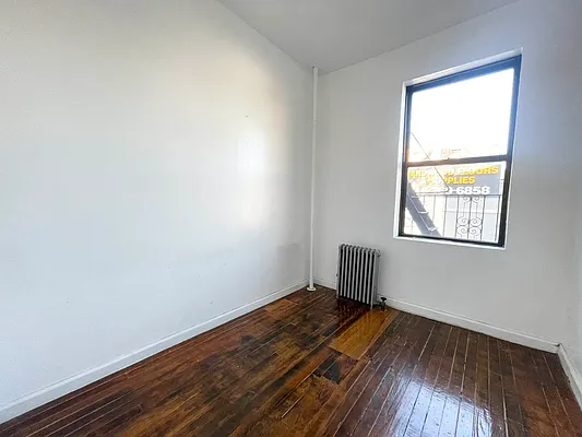 Rented by Pear NYC LLC | media 7