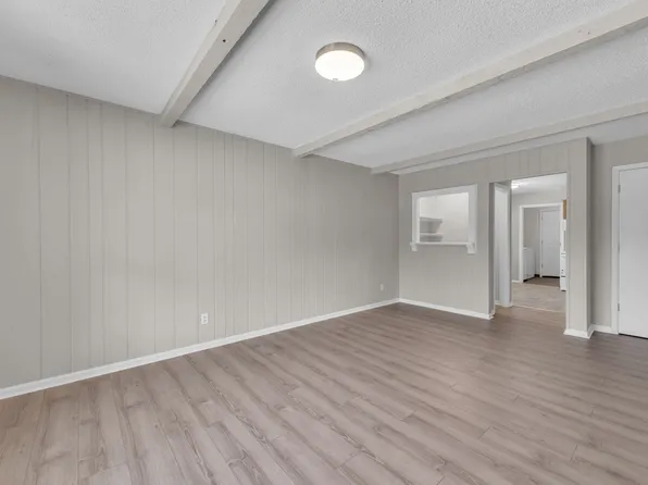 9201 E 54th St #9201, Kansas City, MO 64133