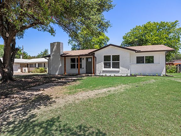 4th image of 4577 Silver Springs Dr